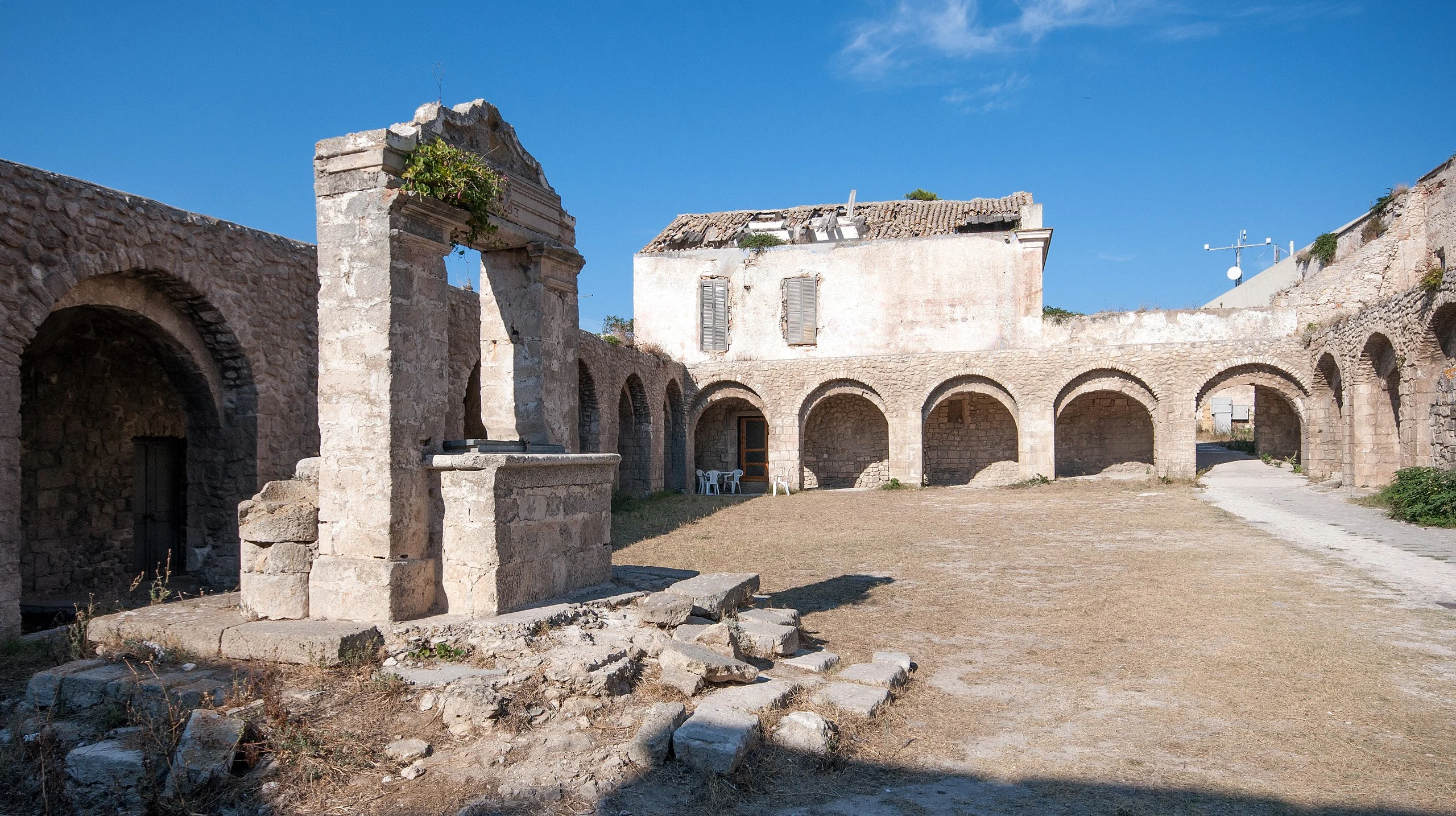 Abbazia di Santa Maria a Mare